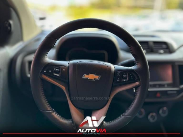 CHEVROLET - SPIN - 2016/2016 - Branca - R$ 63.900,00
