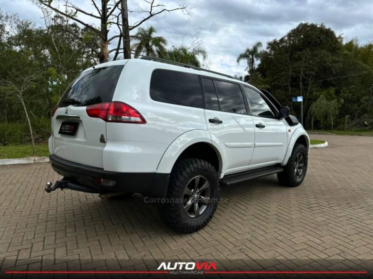 MITSUBISHI - PAJERO DAKAR - 2013/2014 - Branca - R$ 135.900,00