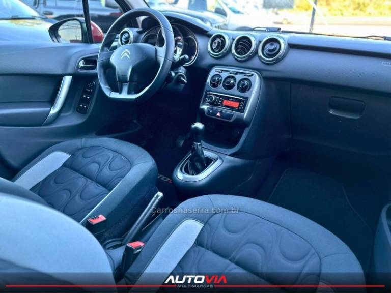 CITROËN - C3 - 2013/2014 - Vermelha - R$ 38.900,00