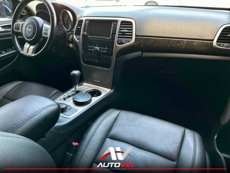 JEEP - GRAND CHEROKEE - 2011/2012 - Branca - R$ 59.900,00
