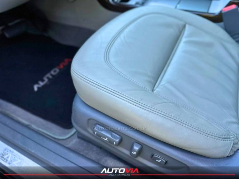 HYUNDAI - AZERA - 2009/2010 - Preta - R$ 45.900,00