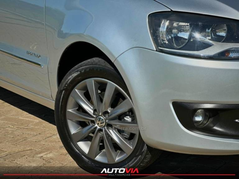 VOLKSWAGEN - SPACEFOX - 2011/2012 - Prata - R$ 39.900,00
