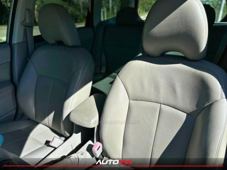 SUBARU - FORESTER - 2009/2010 - Cinza - R$ 42.900,00
