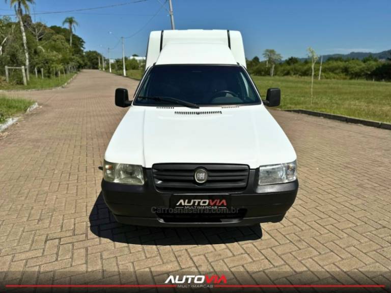 FIAT - FIORINO - 2010/2011 - Branca - R$ 39.900,00