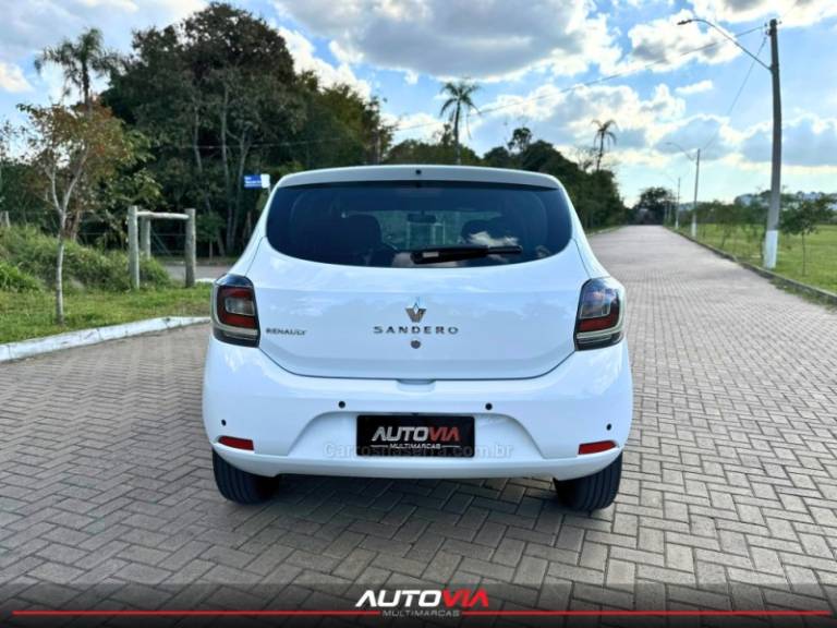 RENAULT - SANDERO - 2019/2020 - Branca - R$ 49.900,00