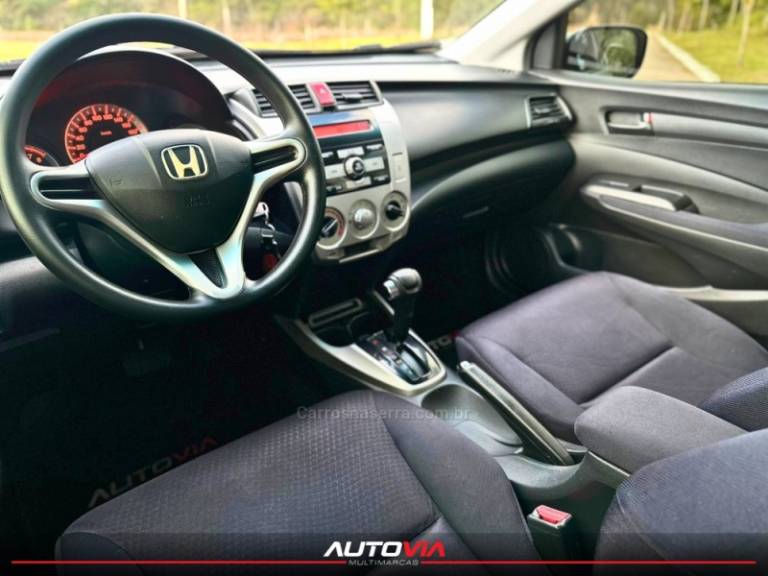 HONDA - CITY - 2010/2011 - Prata - R$ 51.900,00