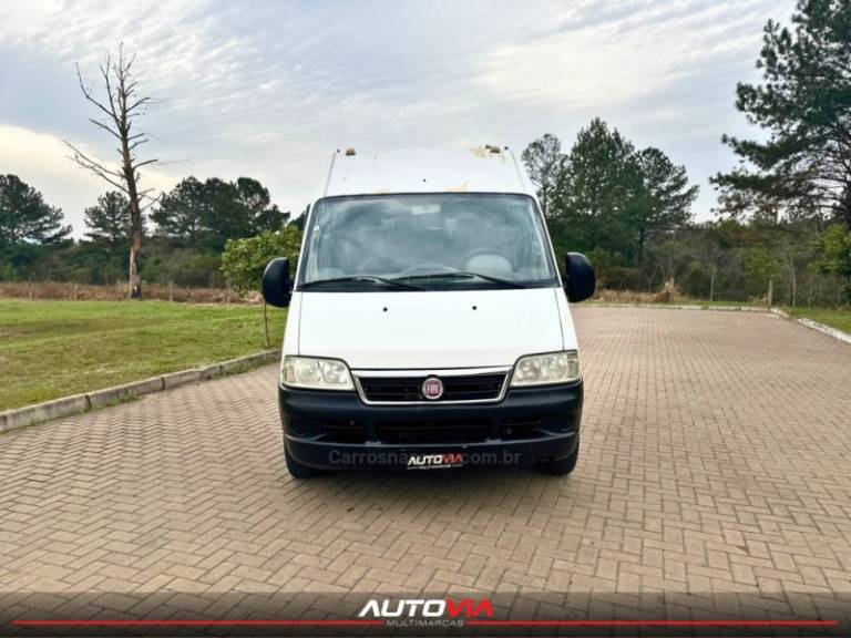 FIAT - DUCATO - 2012/2013 - Branca - R$ 113.900,00