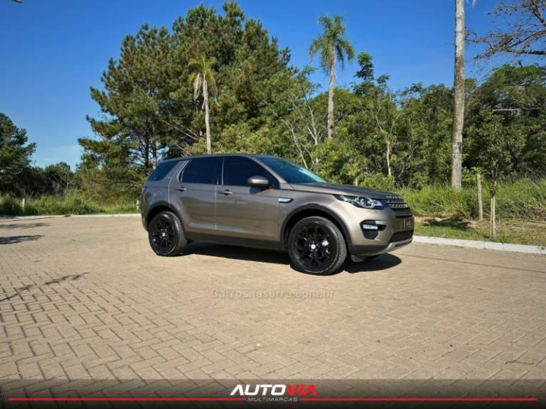 LAND ROVER - DISCOVERY SPORT - 2014/2015 - Prata - R$ 107.900,00