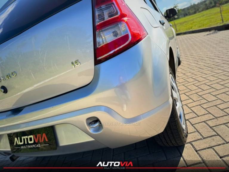 RENAULT - SANDERO - 2012/2013 - Prata - R$ 31.900,00