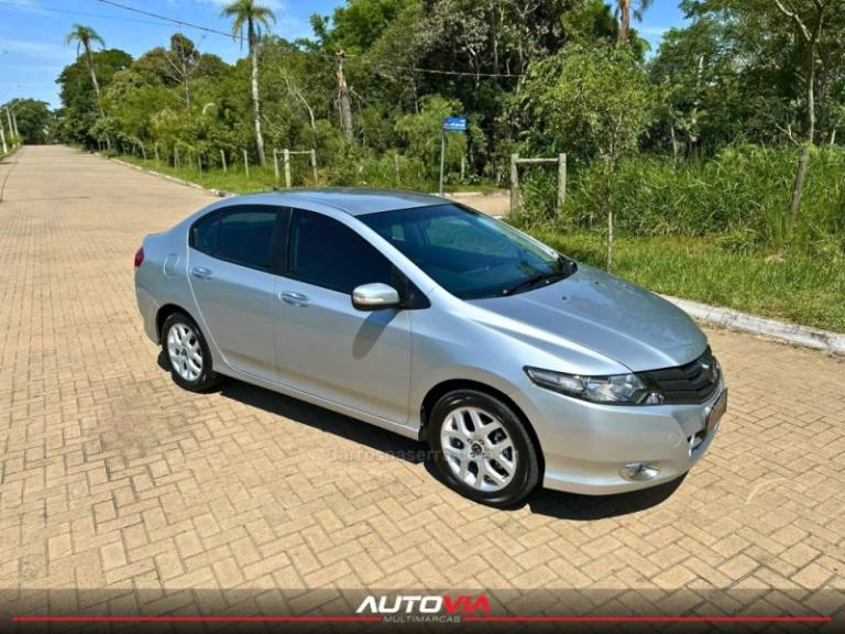 HONDA - CITY - 2009/2010 - Prata - R$ 45.900,00