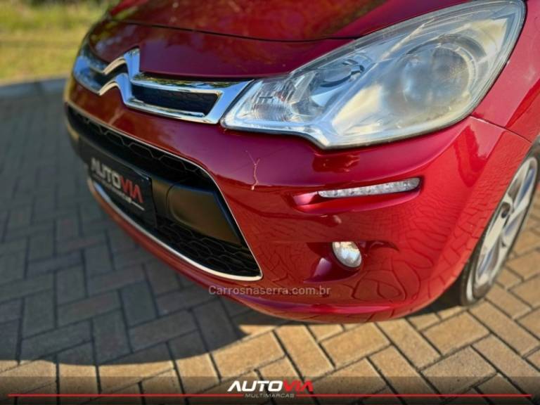 CITROËN - C3 - 2013/2014 - Vermelha - R$ 38.900,00