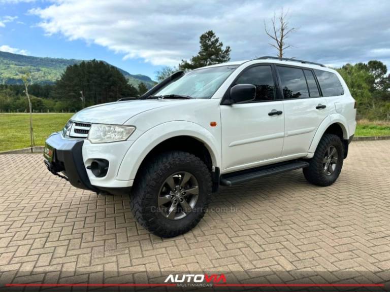 MITSUBISHI - PAJERO DAKAR - 2013/2014 - Branca - R$ 135.900,00