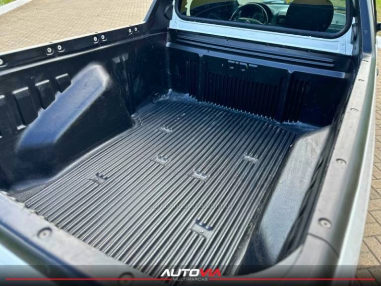 FIAT - STRADA - 2018/2019 - Branca - R$ 59.900,00