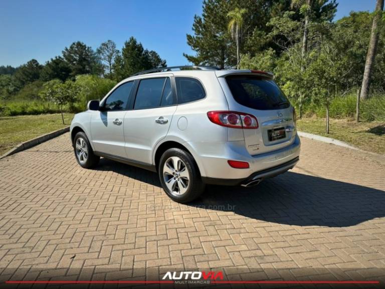 HYUNDAI - SANTA FÉ - 2011/2012 - Prata - R$ 57.900,00