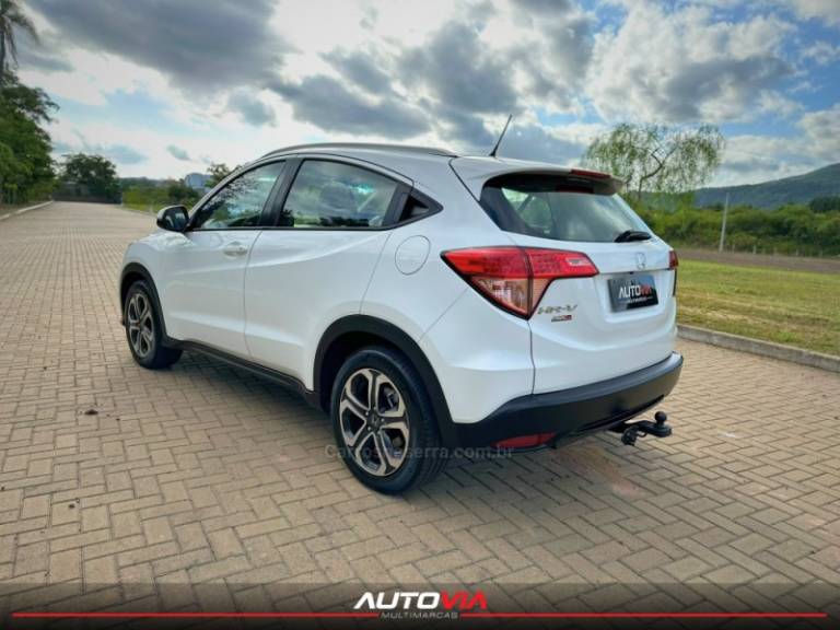 HONDA - HR-V - 2015/2016 - Branca - R$ 83.900,00