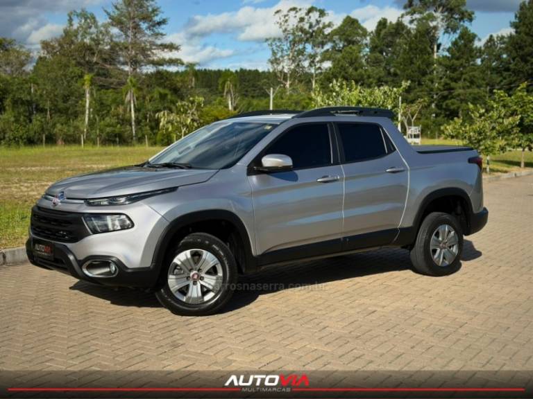 FIAT - TORO - 2020/2021 - Prata - R$ 97.900,00