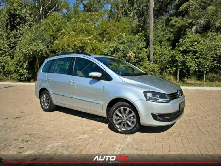 VOLKSWAGEN - SPACEFOX - 2011/2012 - Prata - R$ 39.900,00
