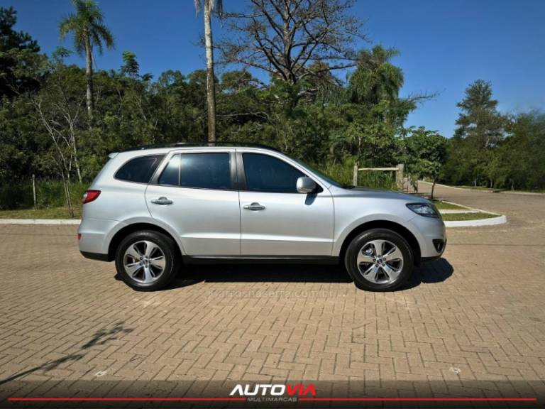 HYUNDAI - SANTA FÉ - 2011/2012 - Prata - R$ 57.900,00