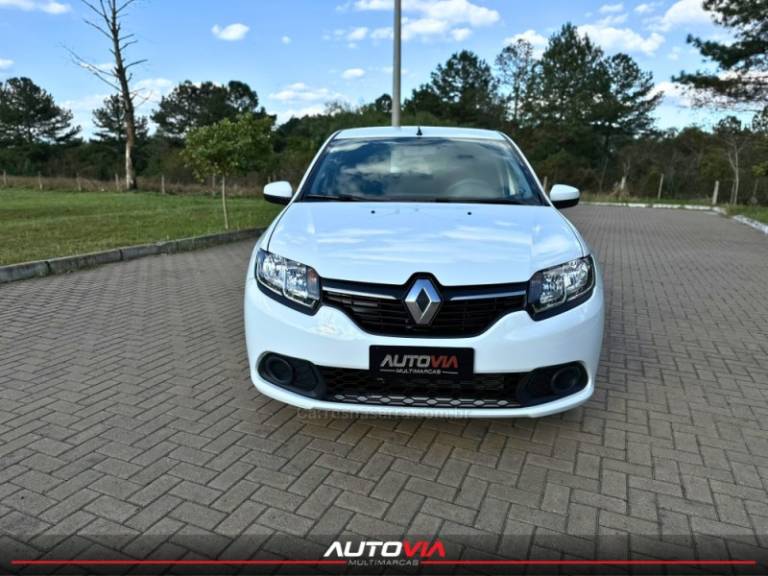 RENAULT - SANDERO - 2019/2020 - Branca - R$ 49.900,00