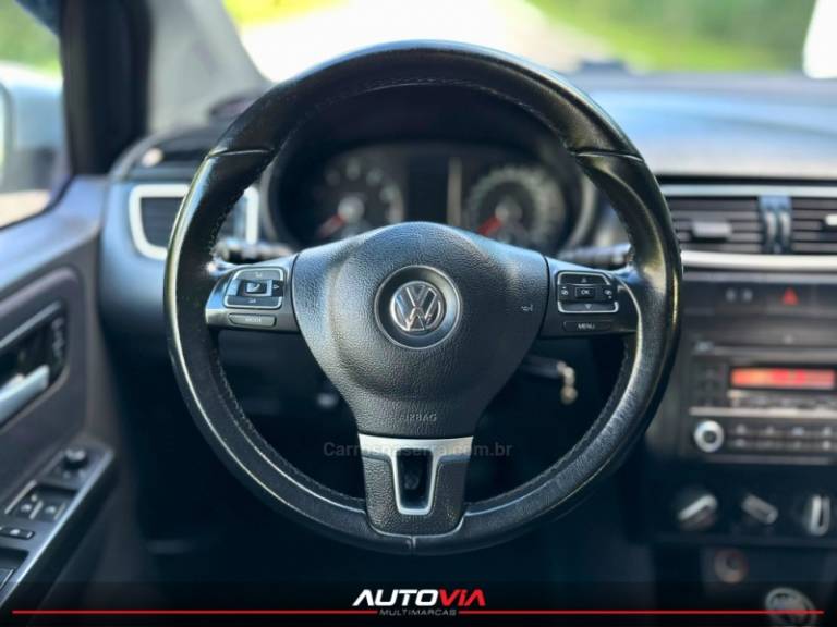 VOLKSWAGEN - SPACEFOX - 2011/2012 - Prata - R$ 41.900,00