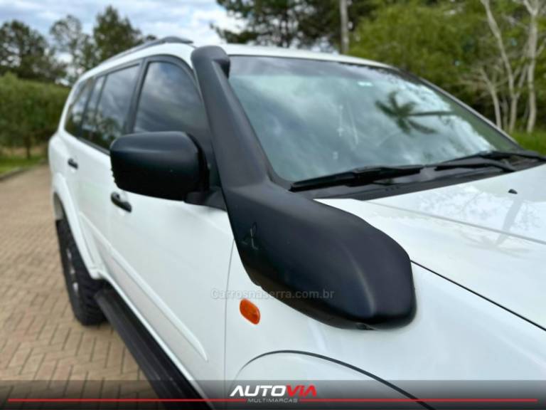 MITSUBISHI - PAJERO DAKAR - 2013/2014 - Branca - R$ 135.900,00