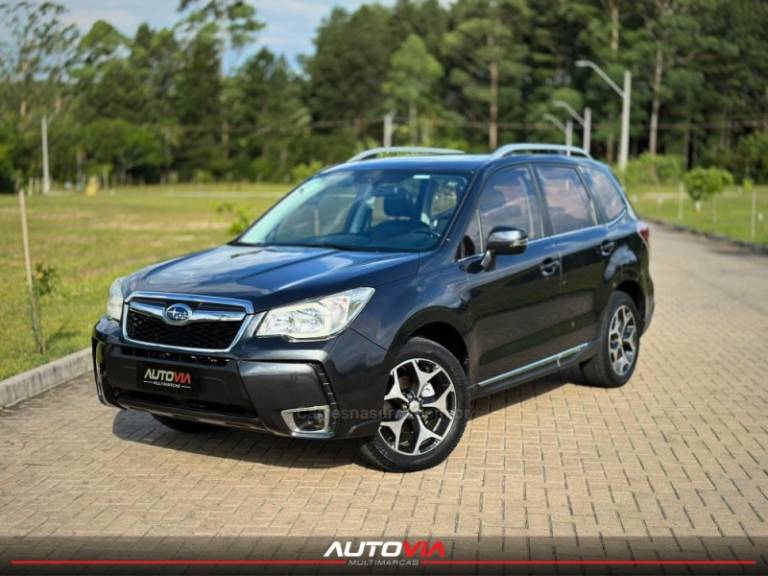 SUBARU - FORESTER - 2015/2016 - Cinza - R$ 81.900,00