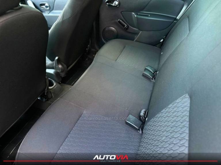 RENAULT - SANDERO - 2019/2020 - Branca - R$ 49.900,00