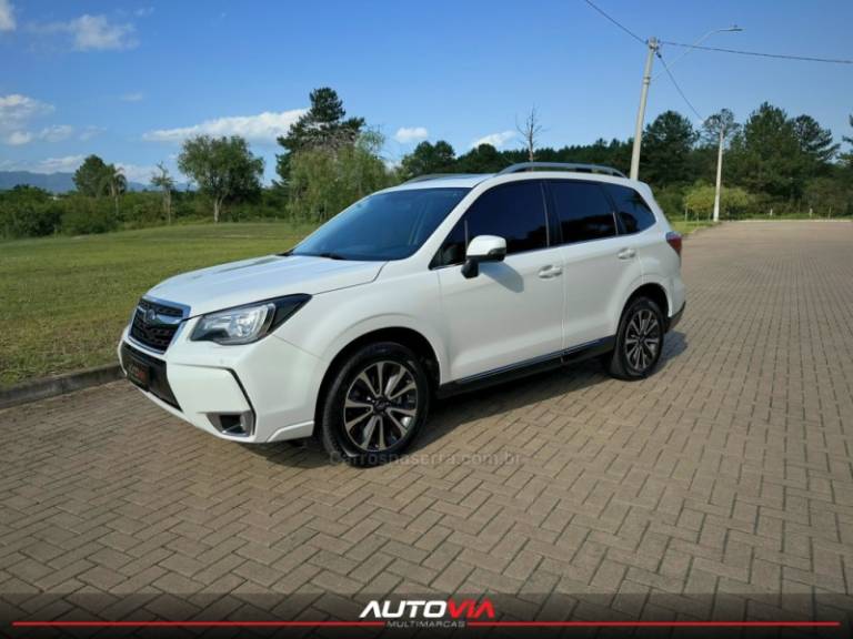 SUBARU - FORESTER - 2016/2017 - Branca - R$ 112.900,00