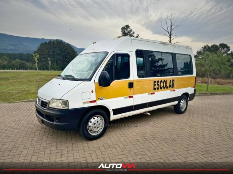 FIAT - DUCATO - 2012/2013 - Branca - R$ 113.900,00