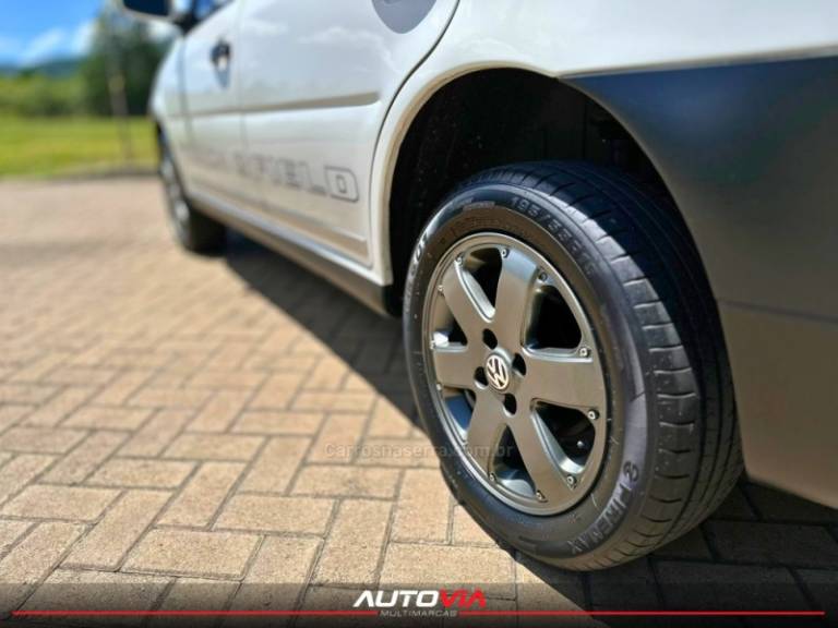 VOLKSWAGEN - PARATI - 2005/2006 - Branca - R$ 35.900,00