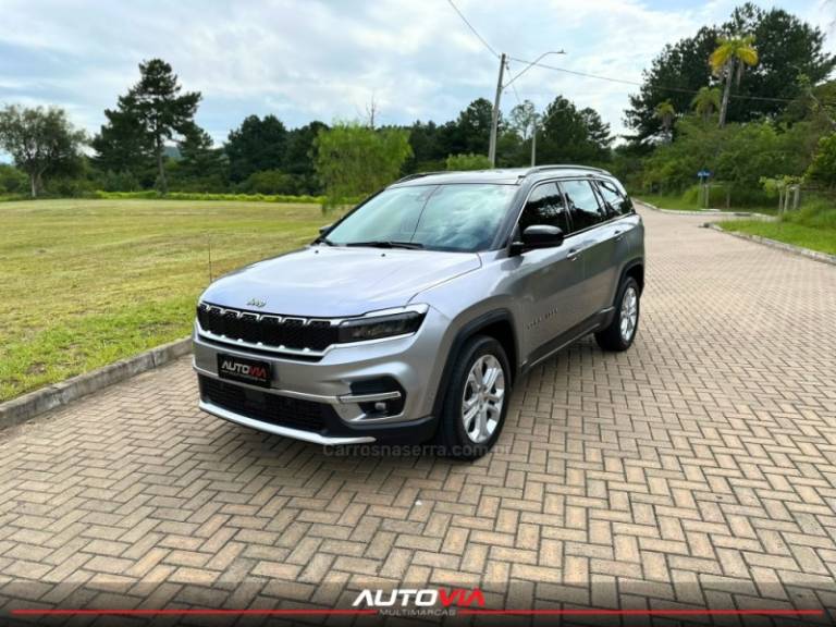 JEEP - COMMANDER - 2024/2025 - Cinza - R$ 179.900,00