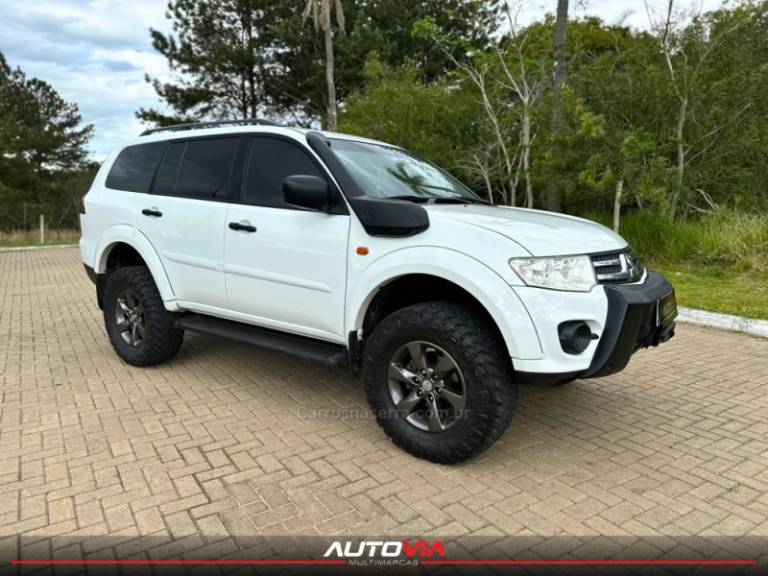MITSUBISHI - PAJERO DAKAR - 2013/2014 - Branca - R$ 135.900,00