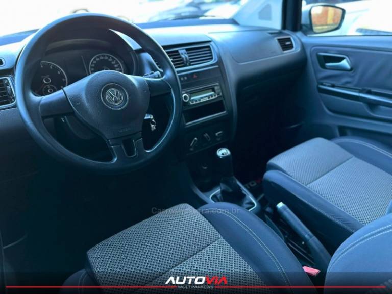 VOLKSWAGEN - SPACEFOX - 2011/2012 - Prata - R$ 39.900,00