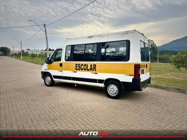 FIAT - DUCATO - 2012/2013 - Branca - R$ 113.900,00