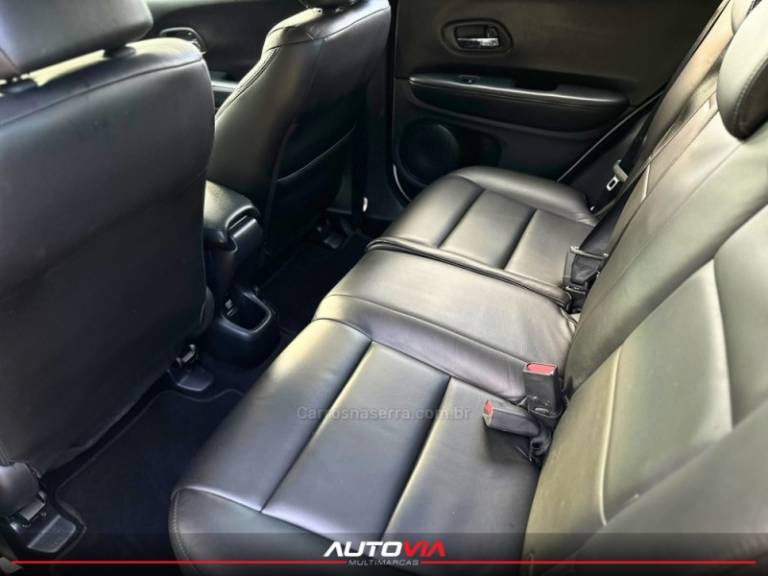 HONDA - HR-V - 2015/2016 - Branca - R$ 83.900,00