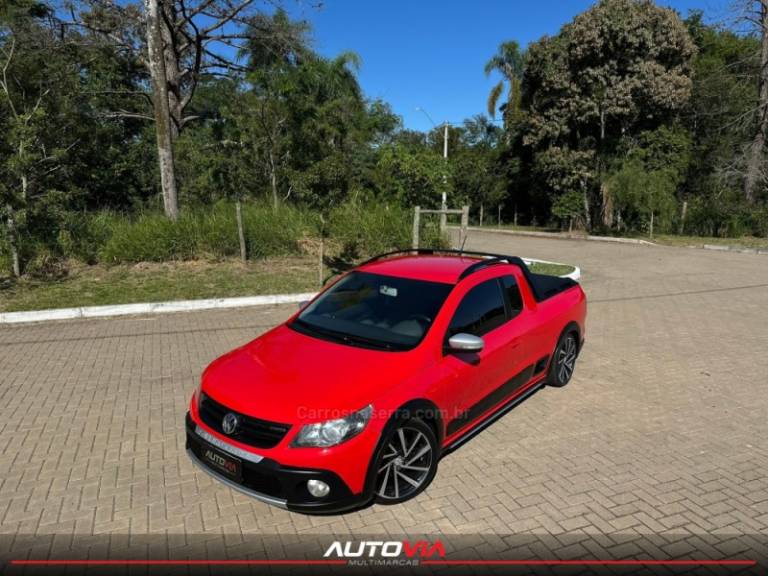 VOLKSWAGEN - SAVEIRO - 2012/2012 - Vermelha - R$ 56.900,00