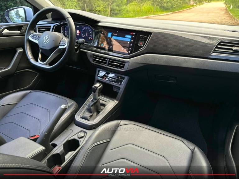 VOLKSWAGEN - POLO - 2024/2025 - Prata - R$ 108.900,00