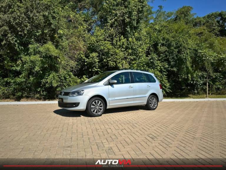 VOLKSWAGEN - SPACEFOX - 2011/2012 - Prata - R$ 39.900,00