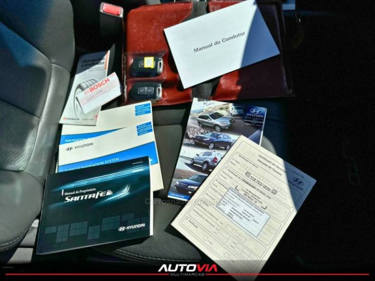 HYUNDAI - SANTA FÉ - 2011/2012 - Prata - R$ 57.900,00