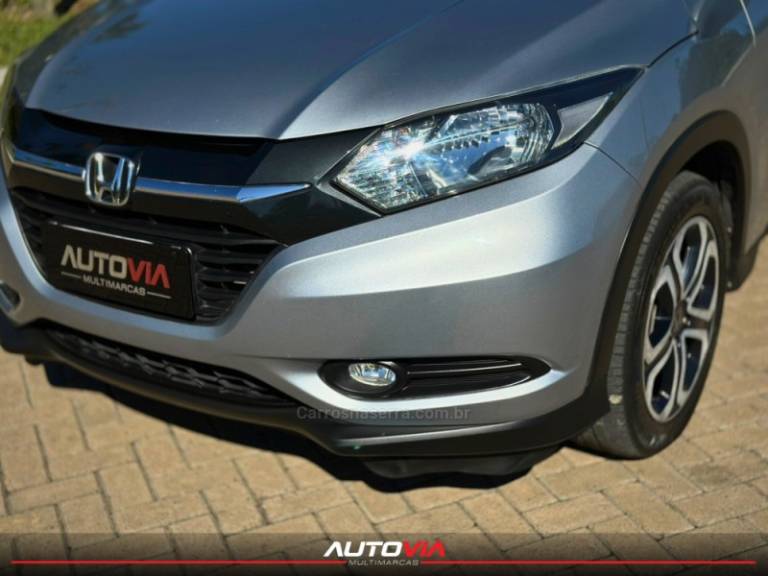 HONDA - HR-V - 2016/2017 - Cinza - R$ 95.900,00