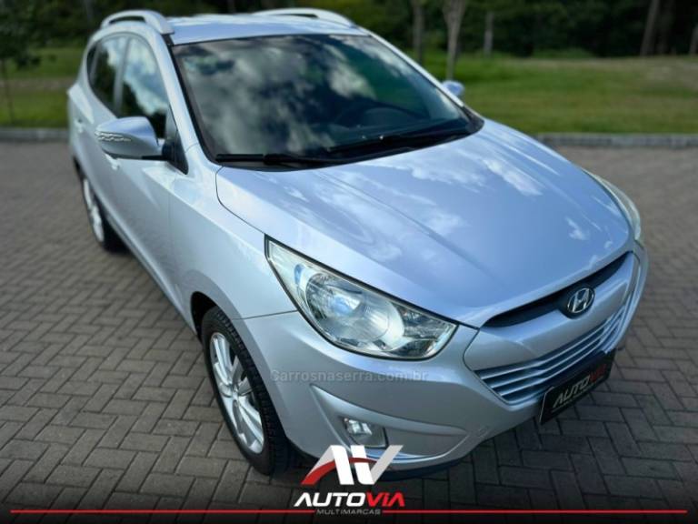 HYUNDAI - IX35 - 2012/2013 - Prata - R$ 67.900,00