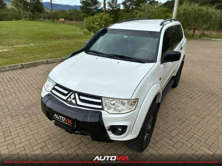 MITSUBISHI - PAJERO DAKAR - 2013/2014 - Branca - R$ 135.900,00