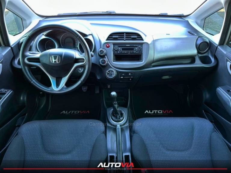 HONDA - FIT - 2009/2009 - Dourada - R$ 39.900,00