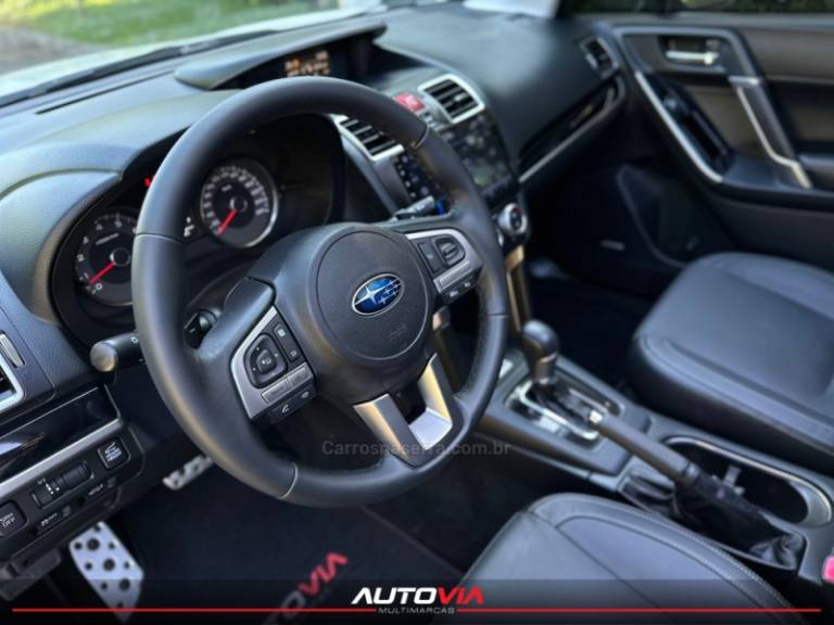 SUBARU - FORESTER - 2016/2017 - Branca - R$ 112.900,00