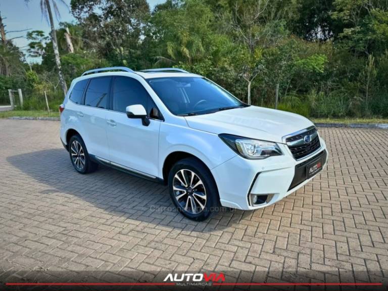 SUBARU - FORESTER - 2016/2017 - Branca - R$ 112.900,00