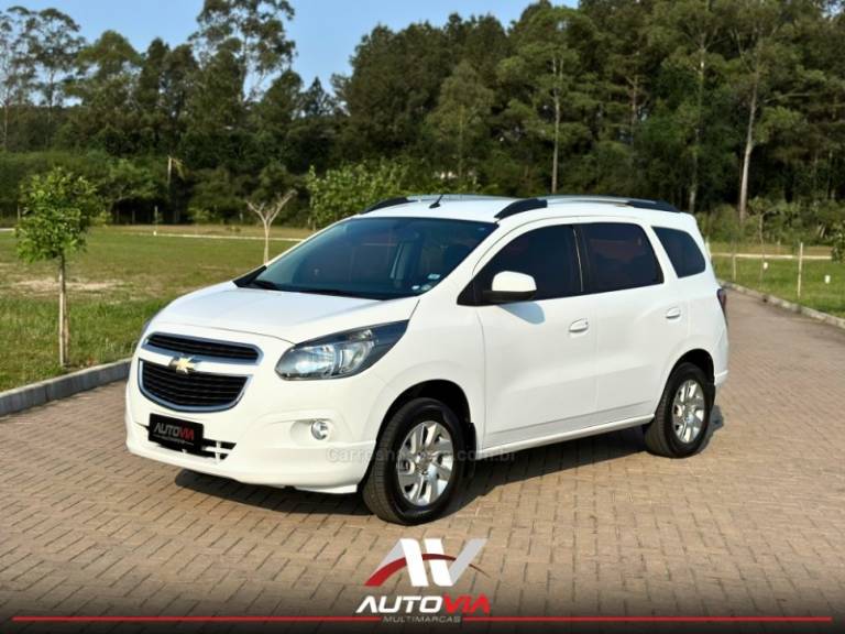 CHEVROLET - SPIN - 2016/2016 - Branca - R$ 63.900,00