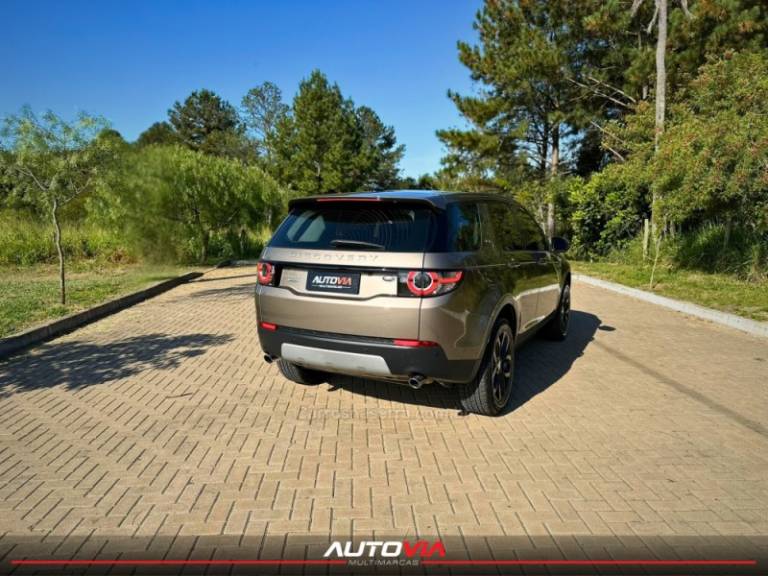 LAND ROVER - DISCOVERY SPORT - 2014/2015 - Prata - R$ 107.900,00